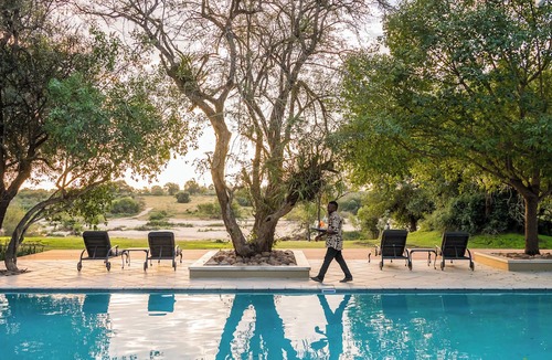 Thorny Bush Game Reserve Cabin | Inyati Game Lodge