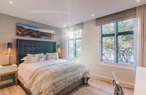 Stellenbosch Central Hotel | 107 Dorpstraat Boutique Hotel