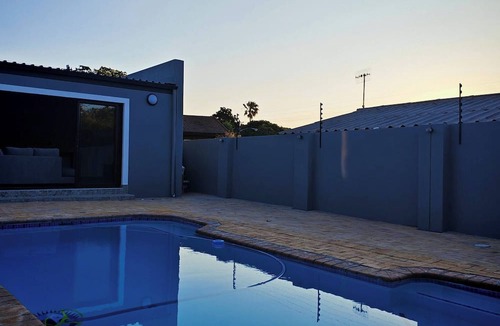 Flamingo Vlei House | Room-courtyard Double Room With Shared B
