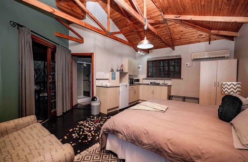 Hazyview Bed & Breakfast | Thulamela Bed and Breakfast