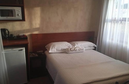 Walmer House | á La Martha’s Air-Port Guest House