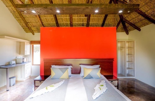 Malelane Hotel | Kruger View Chalets