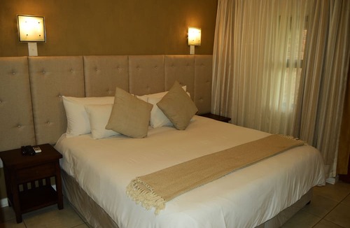 Madeteleli House | Crystal Rose Lodge