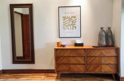 Pretoria House | The Woodpecker Inn