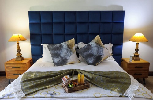 Pretoria House | The Woodpecker Inn