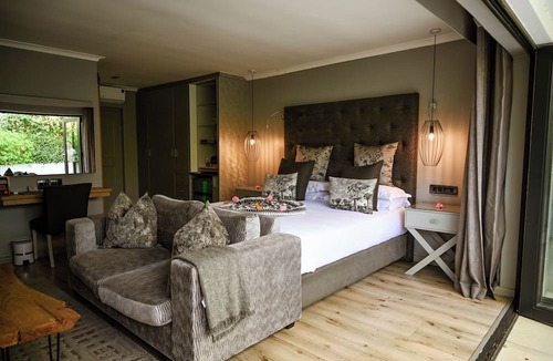 Somerset West Hotel | Silver Forest Boutique Hotel, Spa, Restaurant & Bar