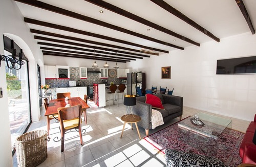 Old Place House | Senate Boutique Guesthouse