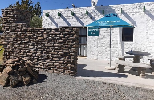Sutherland Hotel | The Whitehouse Inn
