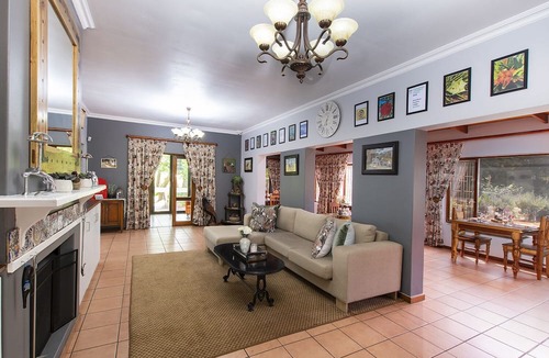 George House | ArendsRus Country Lodge
