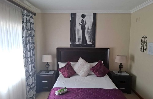 Tzaneen House | La Baruné Guest House