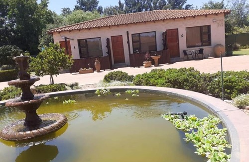 Kraaifontein Bed & Breakfast | New Hunters Moon