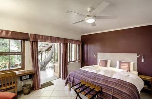 Robertson House | GUBAS DE HOEK meet eat sleep