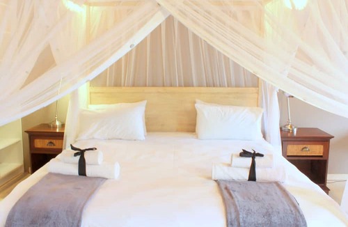 Hoedspruit Hotel | Raptors Wildlife Escapes