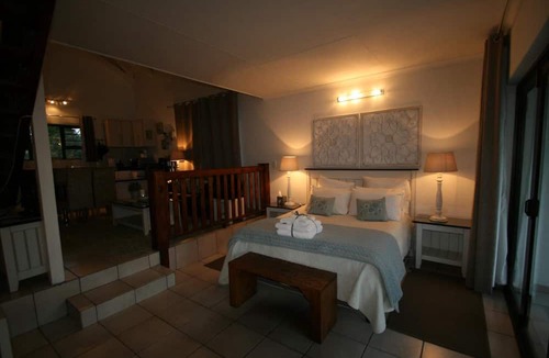 Piet Retief Bed & Breakfast | Dusk to Dawn Guesthouse