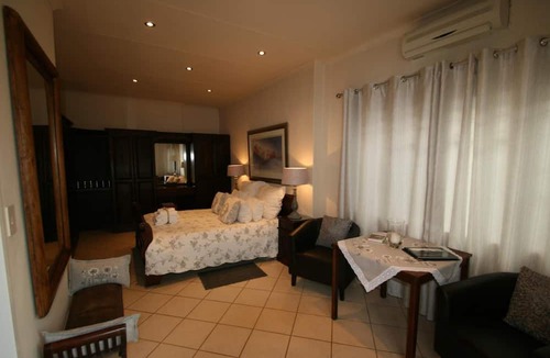 Piet Retief Bed & Breakfast | Dusk to Dawn Guesthouse
