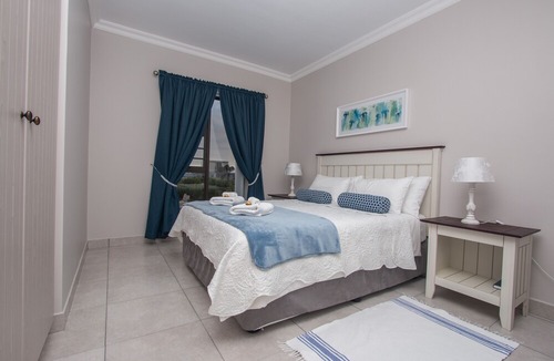 Betty's Bay House | Van Den Berg's Guesthouse