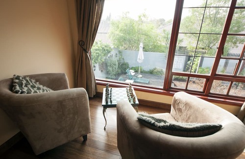 Claremont Bed & Breakfast | Harfield Guest Villa