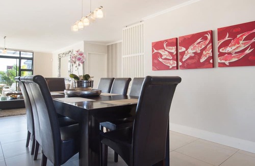 Century City Apartment | Quayside 301 by CTHA