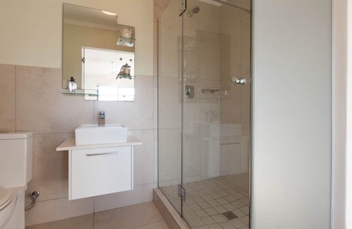 Century City Apartment | Quayside 301 by CTHA