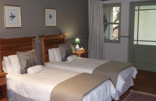 De Rust House | Housemartin Guest Lodge