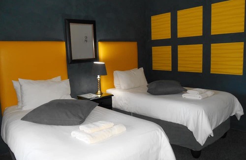Graaff-Reinet Bed & Breakfast | Obesa Lodge