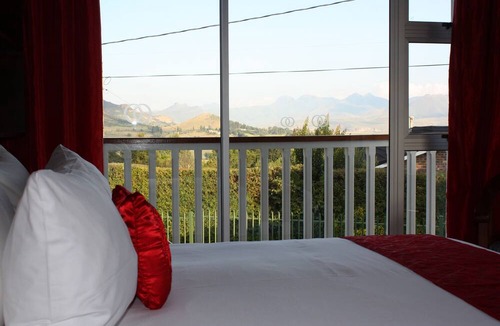 Clarens Hotel | Knock Out View Clarens
