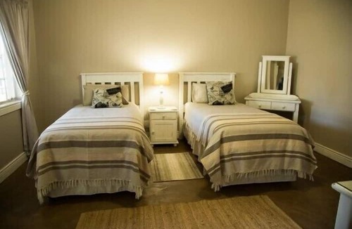 Fort Nottingham Cottage | Waterwoods Cottages