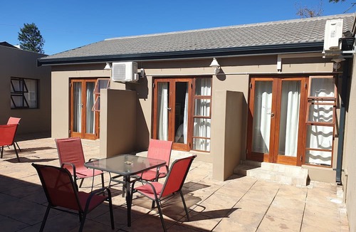 Durbanville House | Dilisca Guesthouse