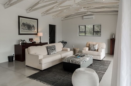 Colchester Cabin | Hopewell Private Game Reserve