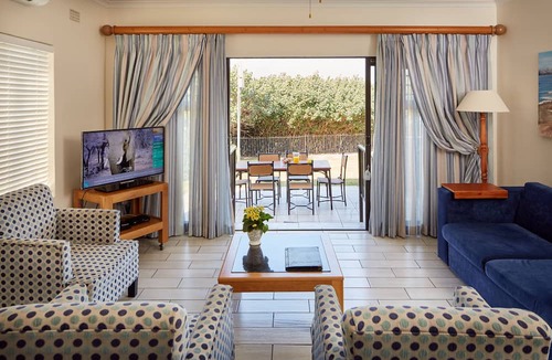 Shelly Beach Apartment | First Group Club Hacienda