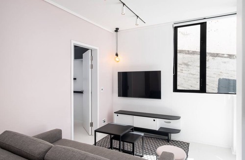 Sea Point Apartment | The Flamingo by Perch Stays