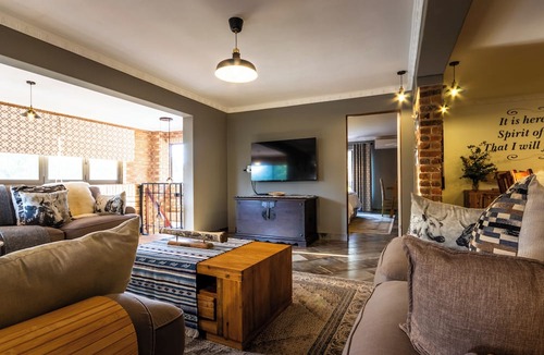 St. Lucia Apartment | Hornbill Family Suites