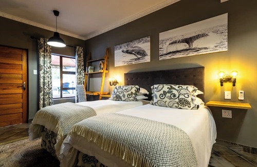 St. Lucia Apartment | Hornbill Family Suites