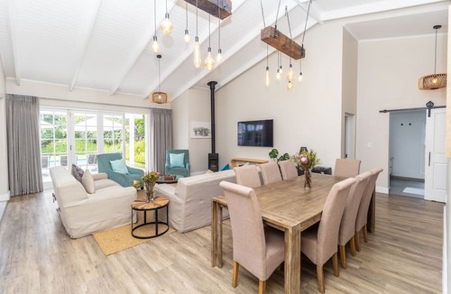 Stellenbosch Apartment | Sunset Farm Stellenbosch