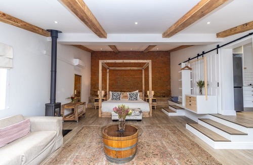 Stellenbosch Apartment | Sunset Farm Stellenbosch