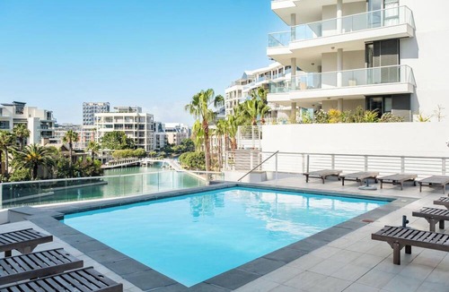 Victoria and Alfred Waterfront Apartment | 308 Juliette on the Waterfront Marina