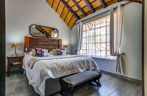 Kempton Park Apartment | Lavender Villa - a little bit of nature in town