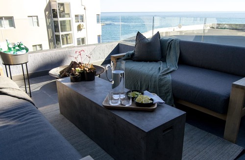 Bantry Bay Apartment | Seacliff Apartments