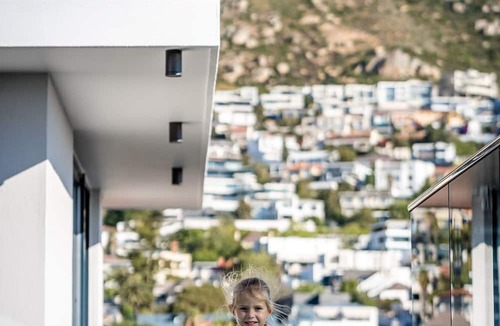 Fresnaye Apartment | Sea Point Escapade | 2 BD Apartment Latitude