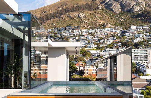 Fresnaye Apartment | Sea Point Escapade | 2 BD Apartment Latitude