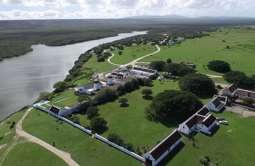 Bredasdorp Cottage | De Hoop Collection