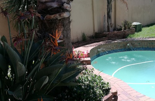 Primrose Villa | Naisar Holiday Home & Cottage Primrose
