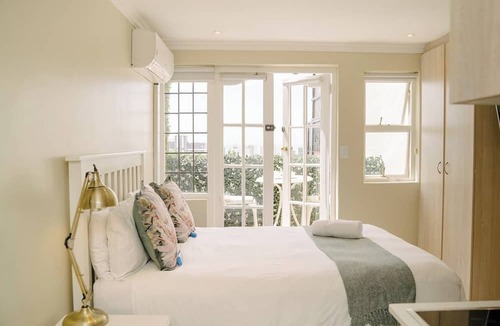 Green Point Apartment | Vesper Apartments