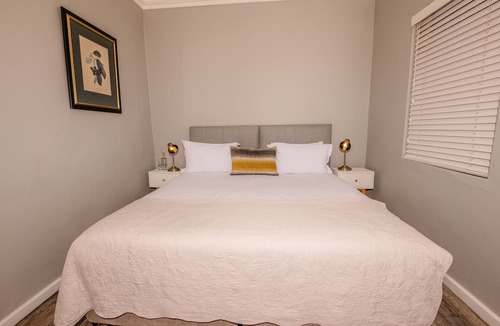 Franschhoek Apartment | The Corner House L'A-nnexe