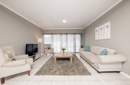 Elgin Apartment | Villa Eika