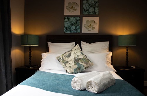 Lichtenburg Apartment | Modern Farm