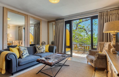 Stellenbosch Central Apartment | UniqueStay Oudehoek 1 Bedroom Apartment