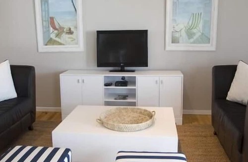 Westcliff Apartment | Kenjockity