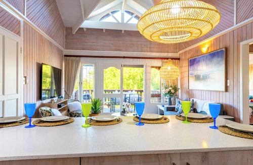 Old Place Ski Chalet | Knysna River Club by First Private Stays
