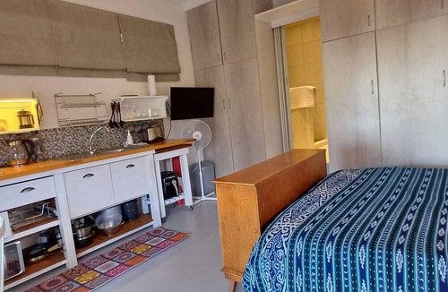 Glencairn Condo | Beautifully appointed apartment with sea views south of Cape Town in Glencairn